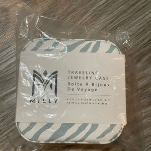 travelling jewelry case